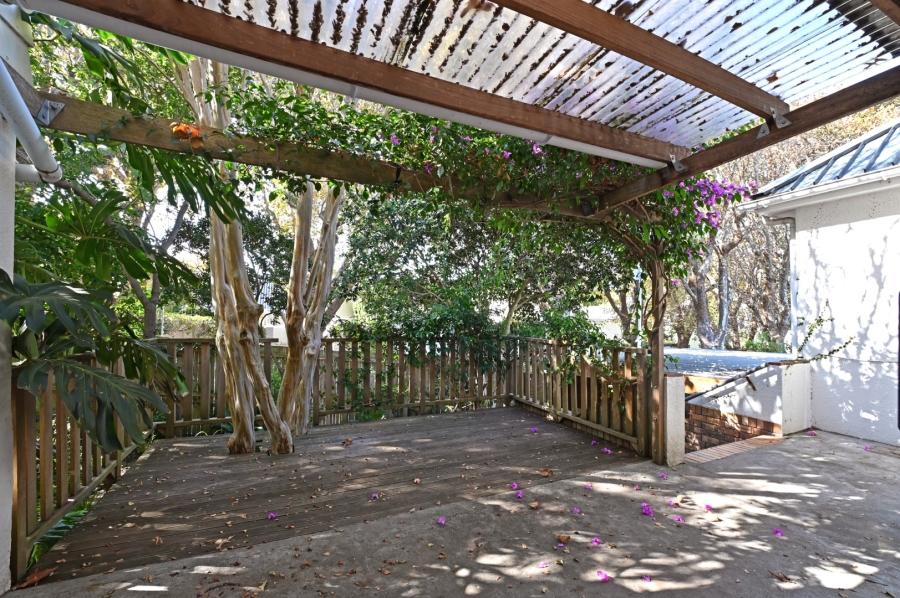 To Let 4 Bedroom Property for Rent in Newlands Western Cape